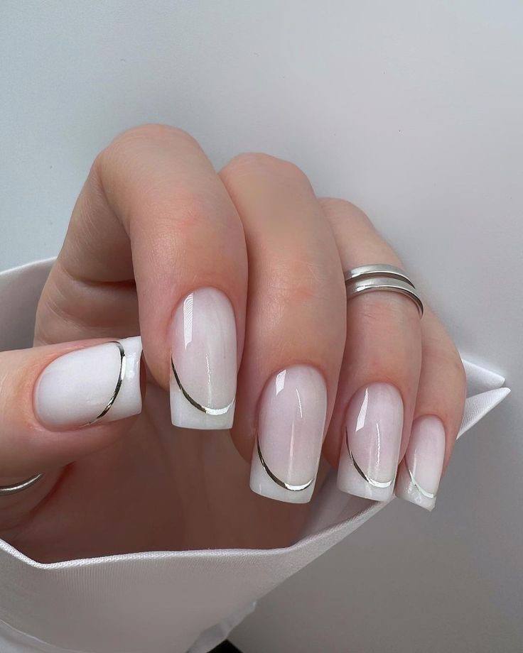 How to Master the Chrome French Tip Nail Trend: A Complete Guide