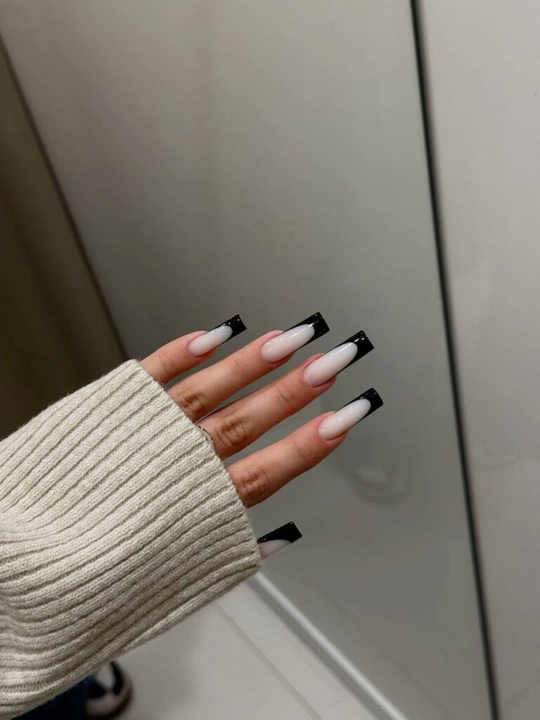 Black French Tip Nails: The Ultimate Guide to a Sophisticated, Modern Manicure