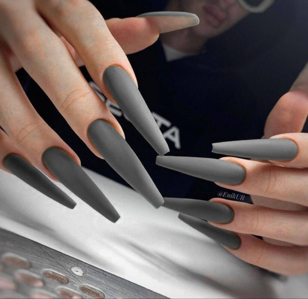 How to Master the Matte Grey Coffin Nail Trend for an Effortless Look