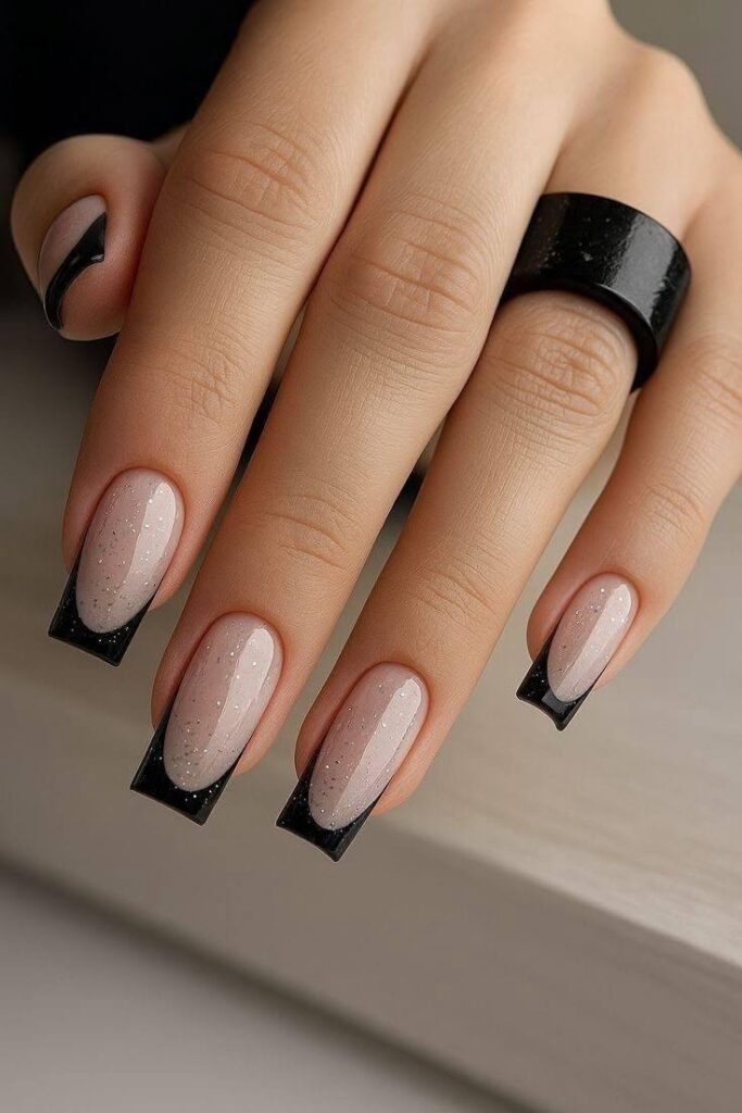 Graphic French Nails: The Chicest Winter Manicure Trend