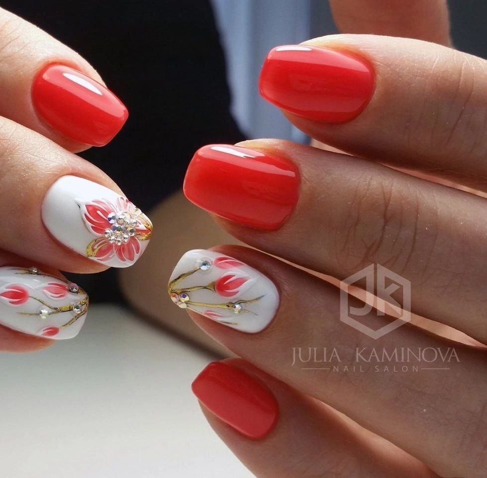 3D Floral Nails: The Ultimate Guide to the Softest Spring Manicure