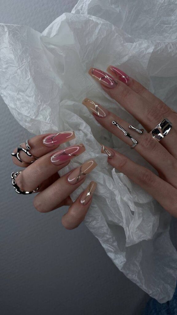 3D Molten Chrome Jelly Nails: Mastering the Sophisticated Sculptural Trend
