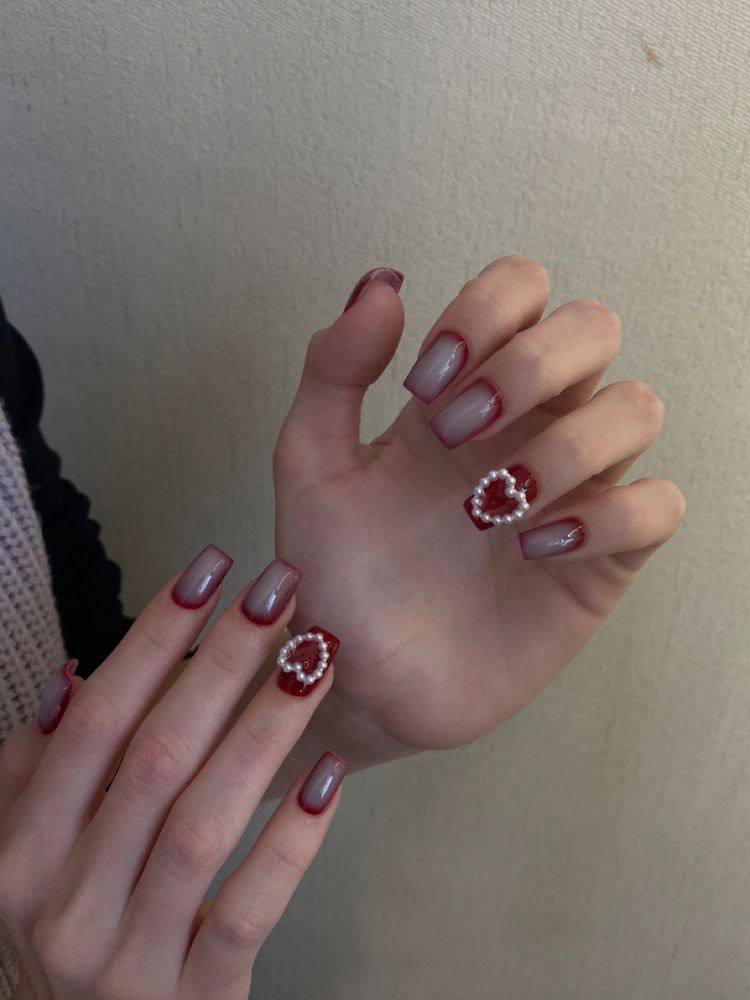 Burgundy Jelly Ombré Nails: How to Achieve 3D Micro-Pearl Art