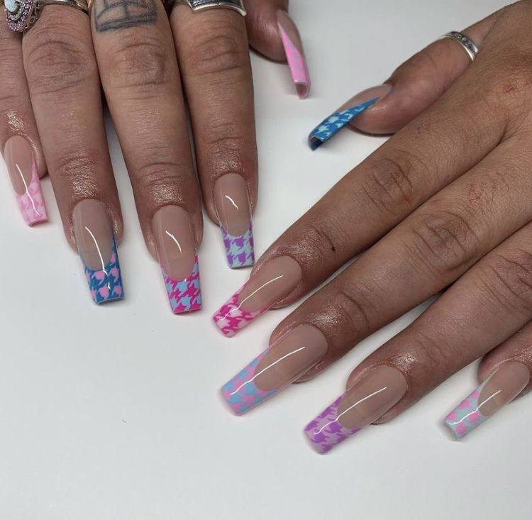 Graphic French Tips: The Modern Evolution of the Classic Manicure