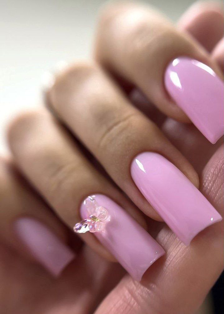 Crystal Butterfly Nails: The Dreamiest Spring Manicure Trend