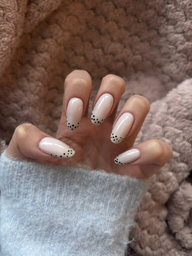 Micro-Dot Tip Nails: The Minimalist Trend for a Cozy Winter Manicure
