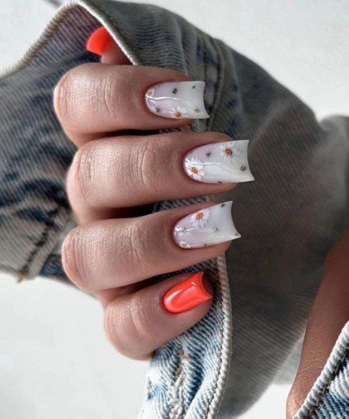 Milky Botanical Nails: The Dreamiest Spring Manicure Trend