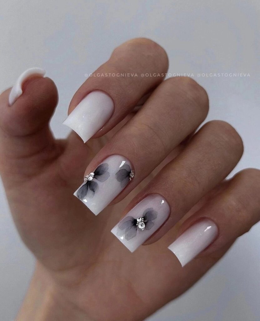 Butter Yellow Nails: The New Neutral Spring Manicure Trend